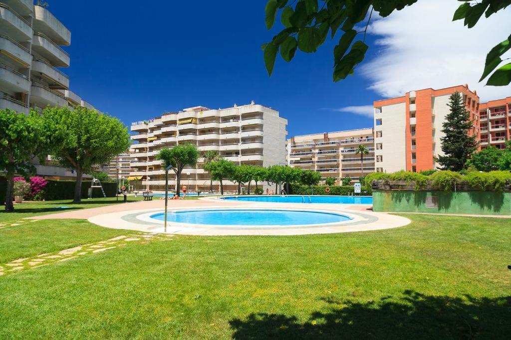 Apartamento Салоу Экстерьер фото