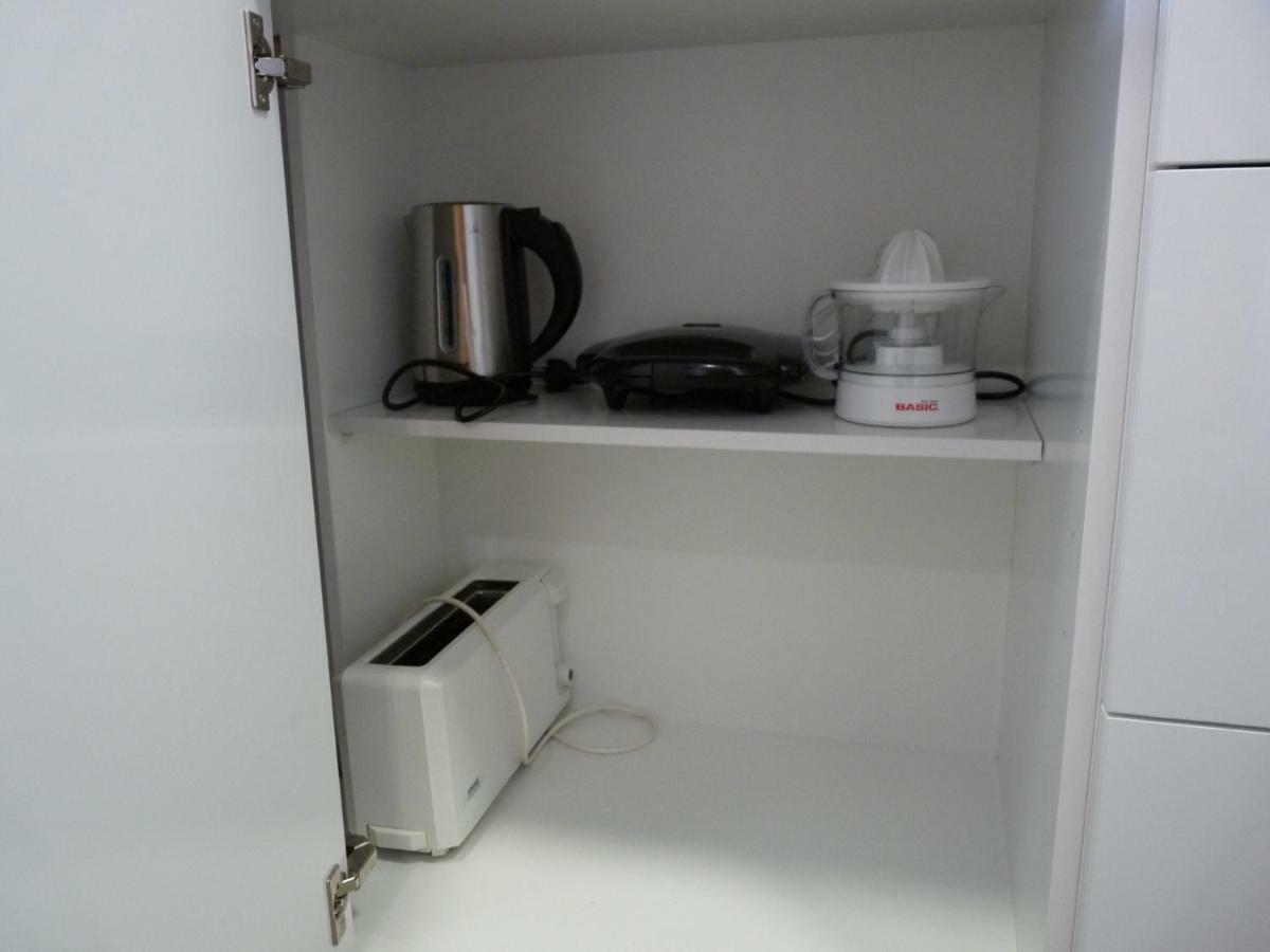 Apartamento Салоу Экстерьер фото